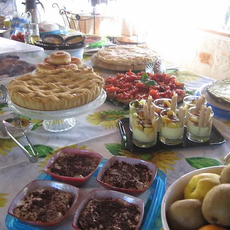 La Casetta Bed & Breakfast 3*